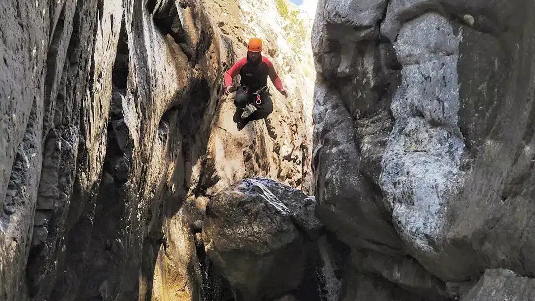 Canyoning à Ancelle - Canyon de Rouannette intégrale - Photo 2