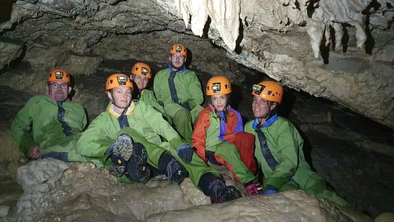 Le Puits des Bans - Spéléologie dans les Hautes-Alpes - Action & Sport