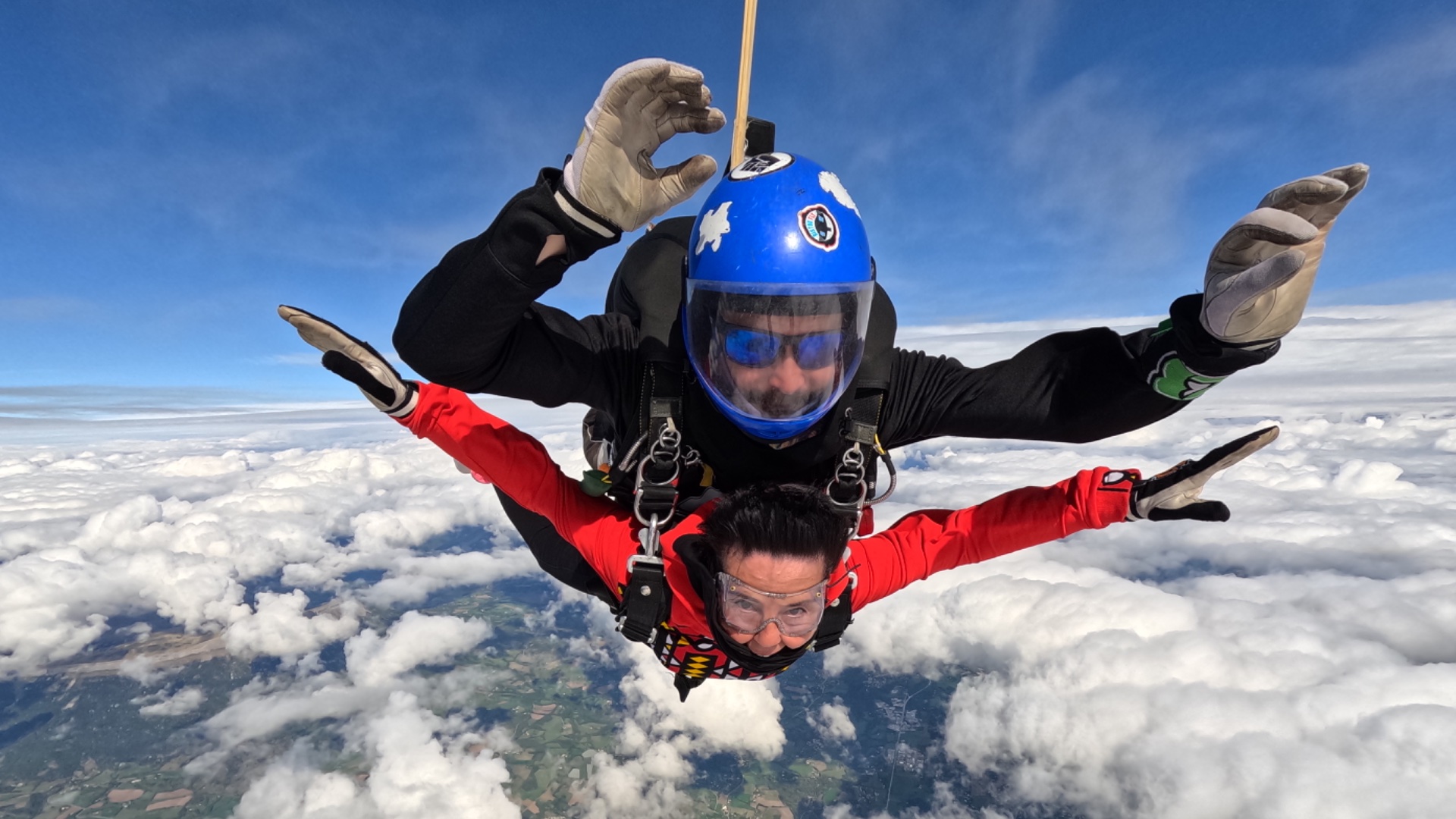 Saut en parachute tandem semaine - Photo 3