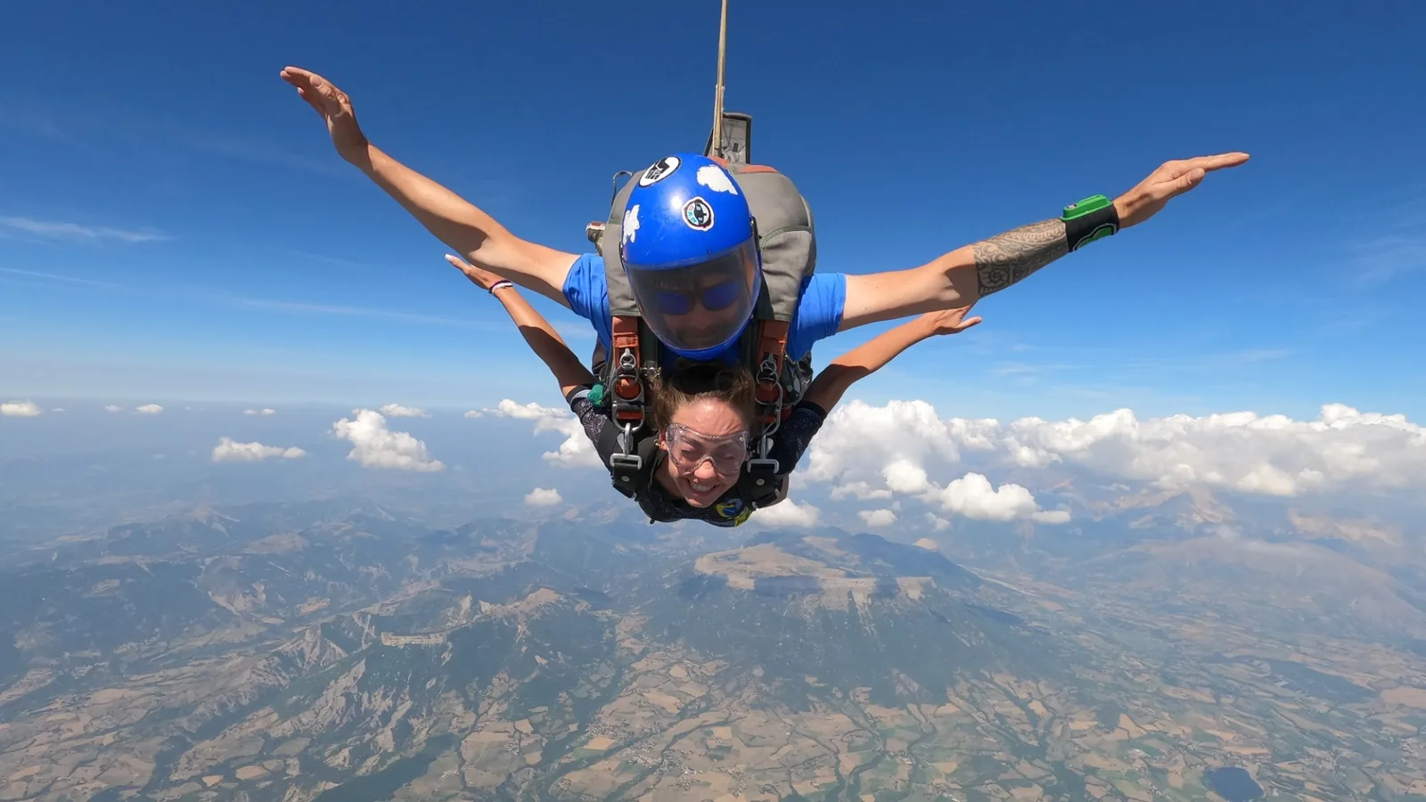 Saut en Parachute Tandem week-end - Photo 3