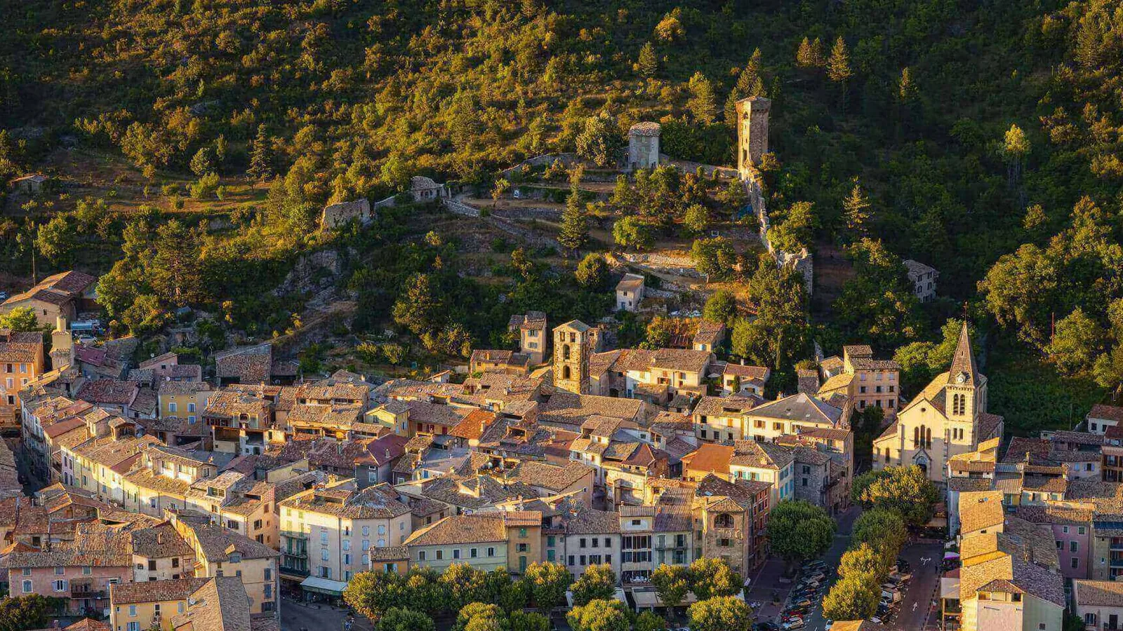 Trésors de Castellane & Merveilles du Lac de Castillon - Photo 2